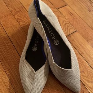 Rothy’s Pointed Toe Flats 💫 Gently Worn 💫